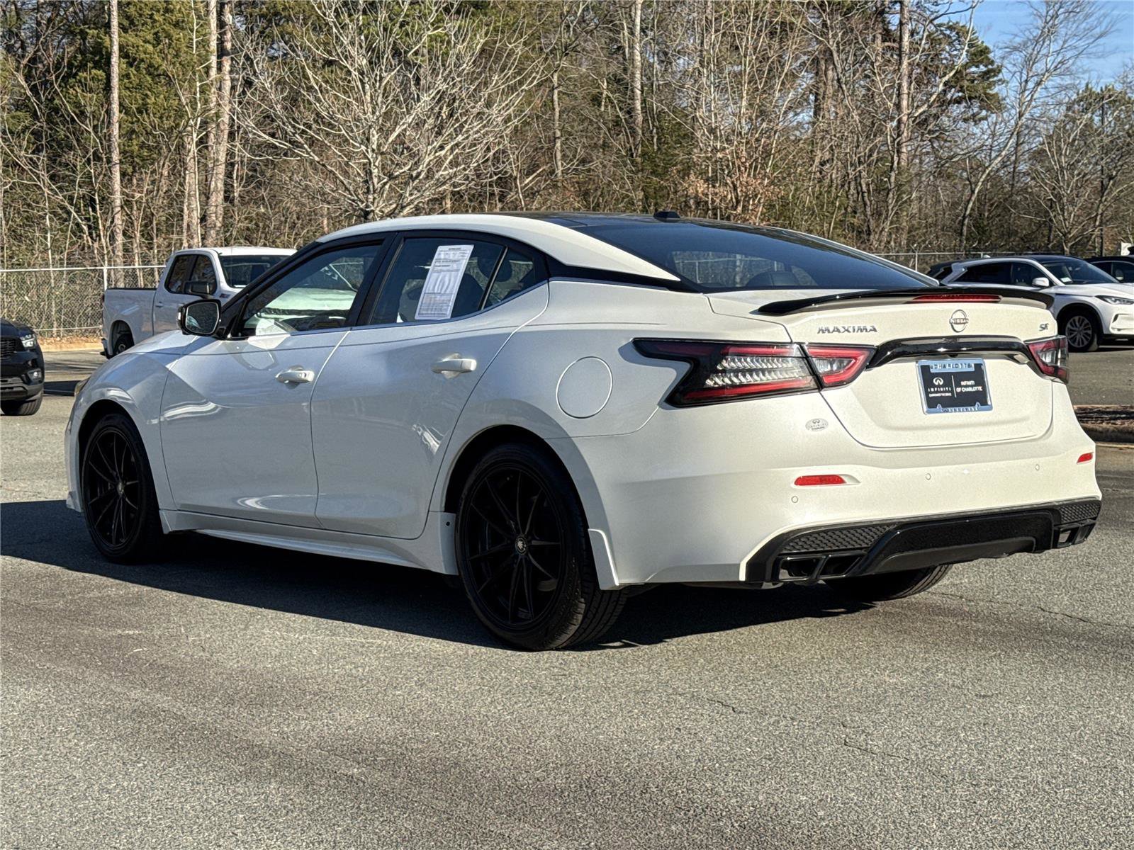 Used 2023 Nissan Maxima SR w/ Sport Mat Group FWD image 24
