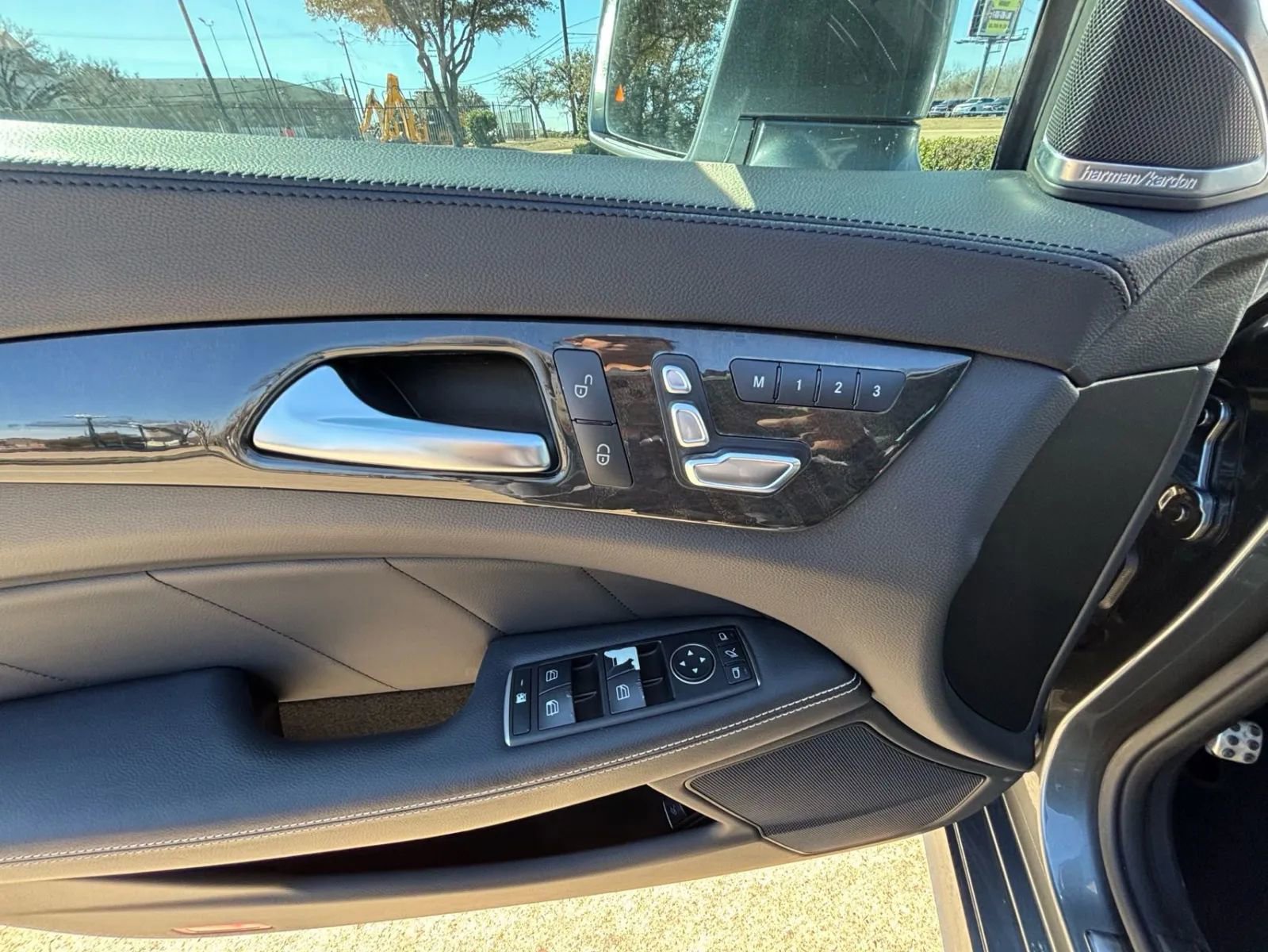 Used 2016 Mercedes-Benz CLS 550 image 12