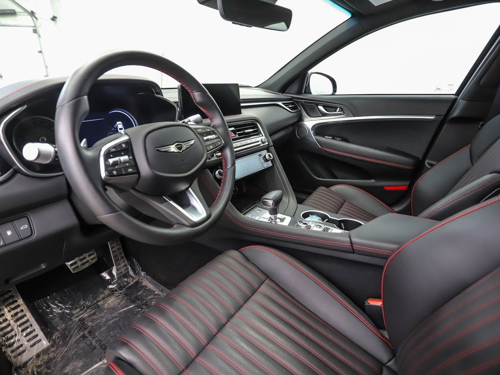 Used 2025 Genesis G70 3.3T Advanced image 10