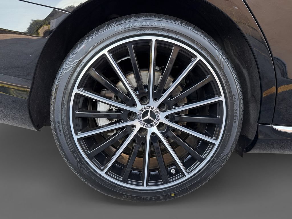 Used 2020 Mercedes-Benz C 300 Sedan w/ Premium Package image 11