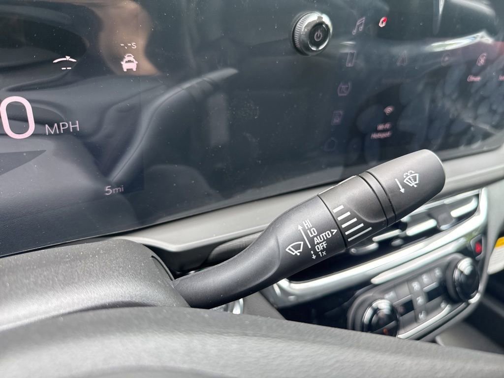 New 2026 Buick Envista Sport Touring w/ Studio Series FWD image 25