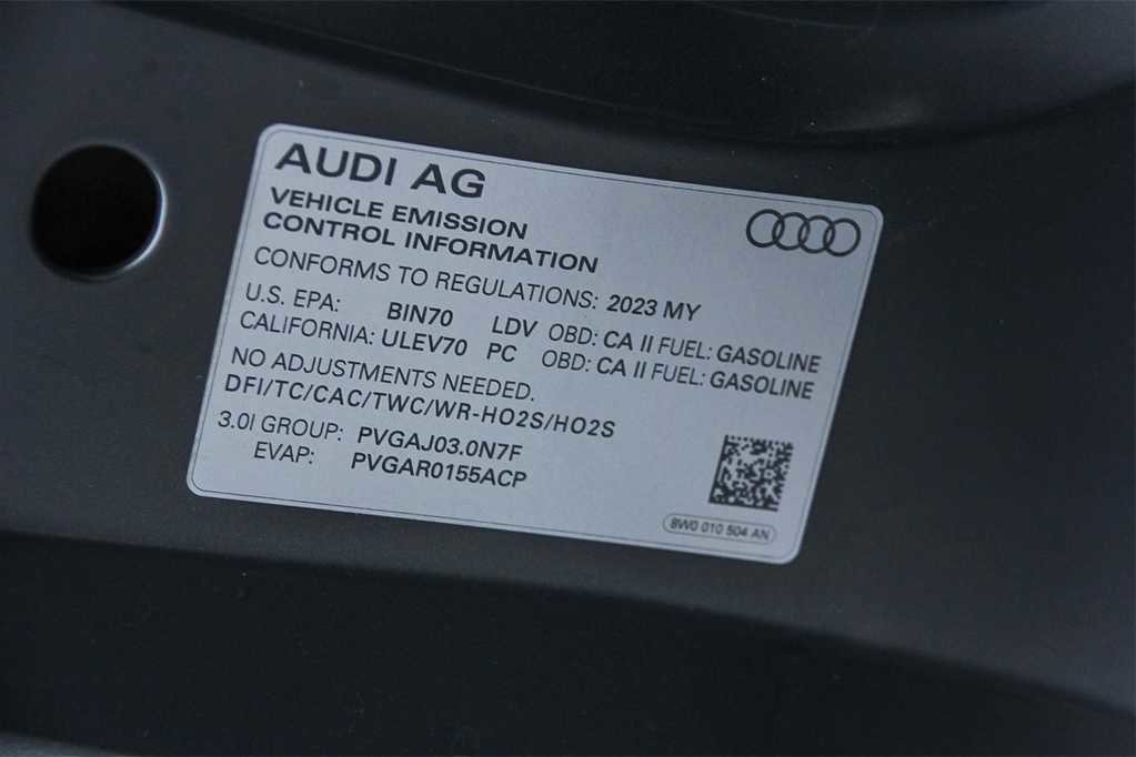 Used 2023 Audi S4 Premium Plus w/ Premium Plus Package image 28