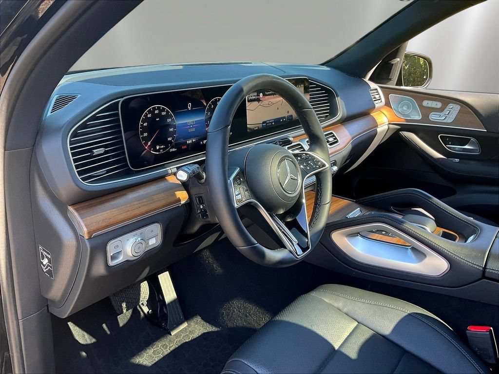 Certified 2025 Mercedes-Benz GLE 450 4MATIC image 19