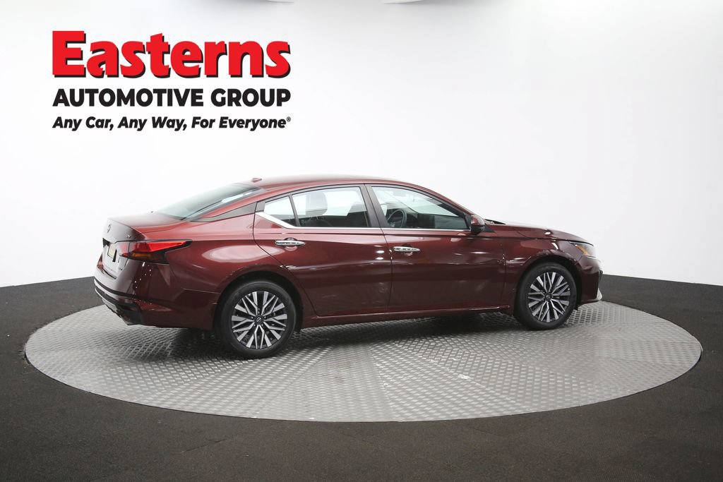 Used 2024 Nissan Altima 2.5 SV w/ SV Premium Package AWD/4WD image 44