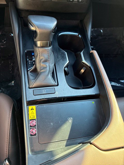 Used 2024 Lexus ES 350 w/ Premium Package FWD image 28