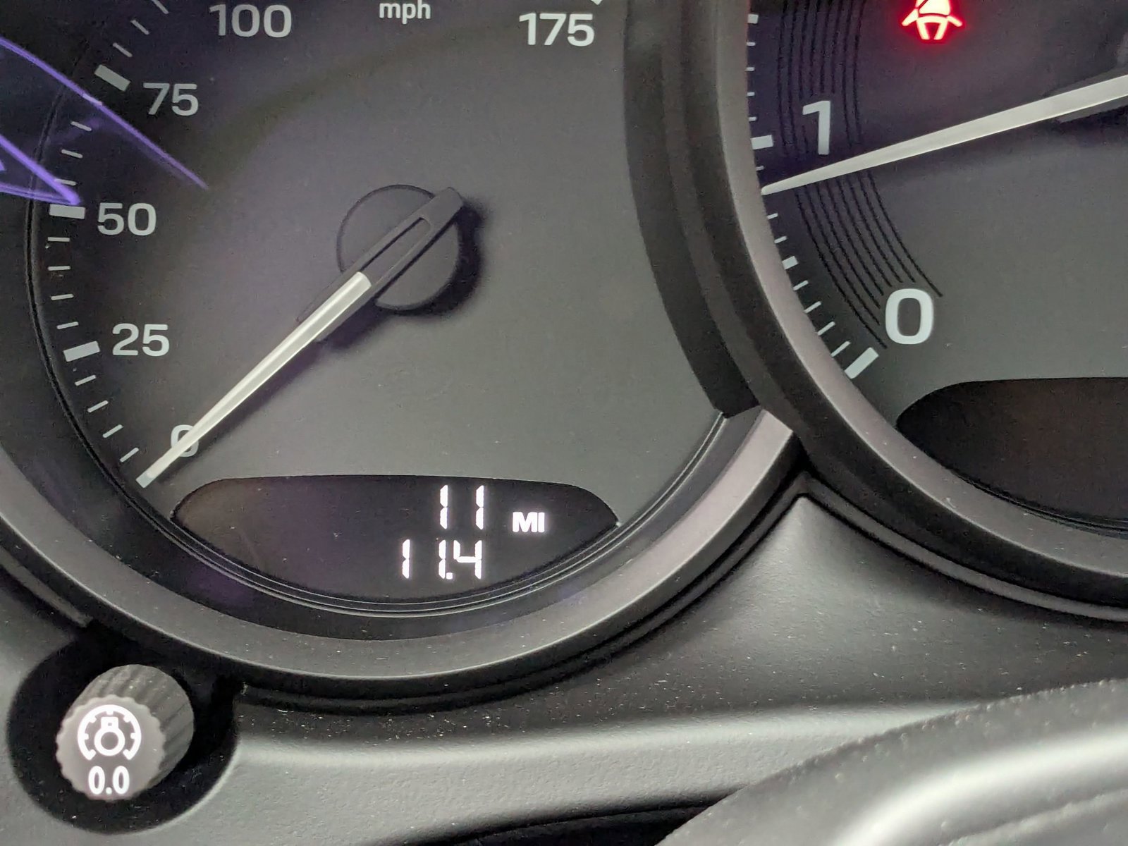 Certified 2026 Porsche Macan image 18