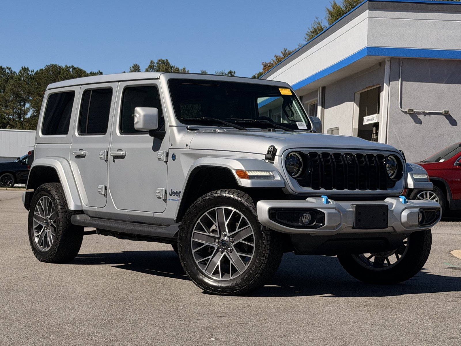 Used 2024 Jeep Wrangler High Altitude AWD/4WD image 2