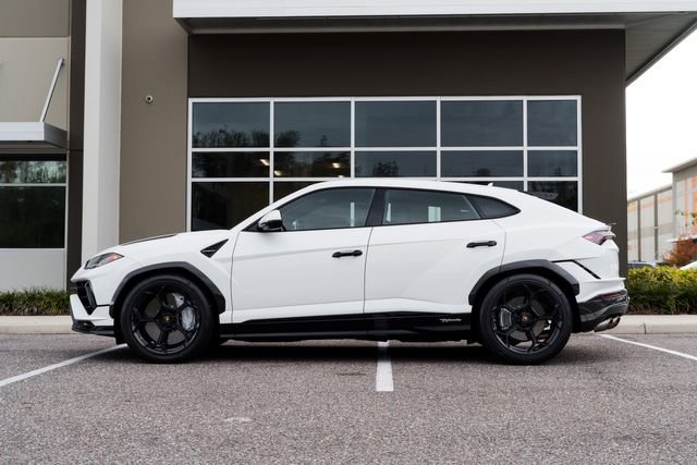 Used 2024 Lamborghini Urus Performante image 6