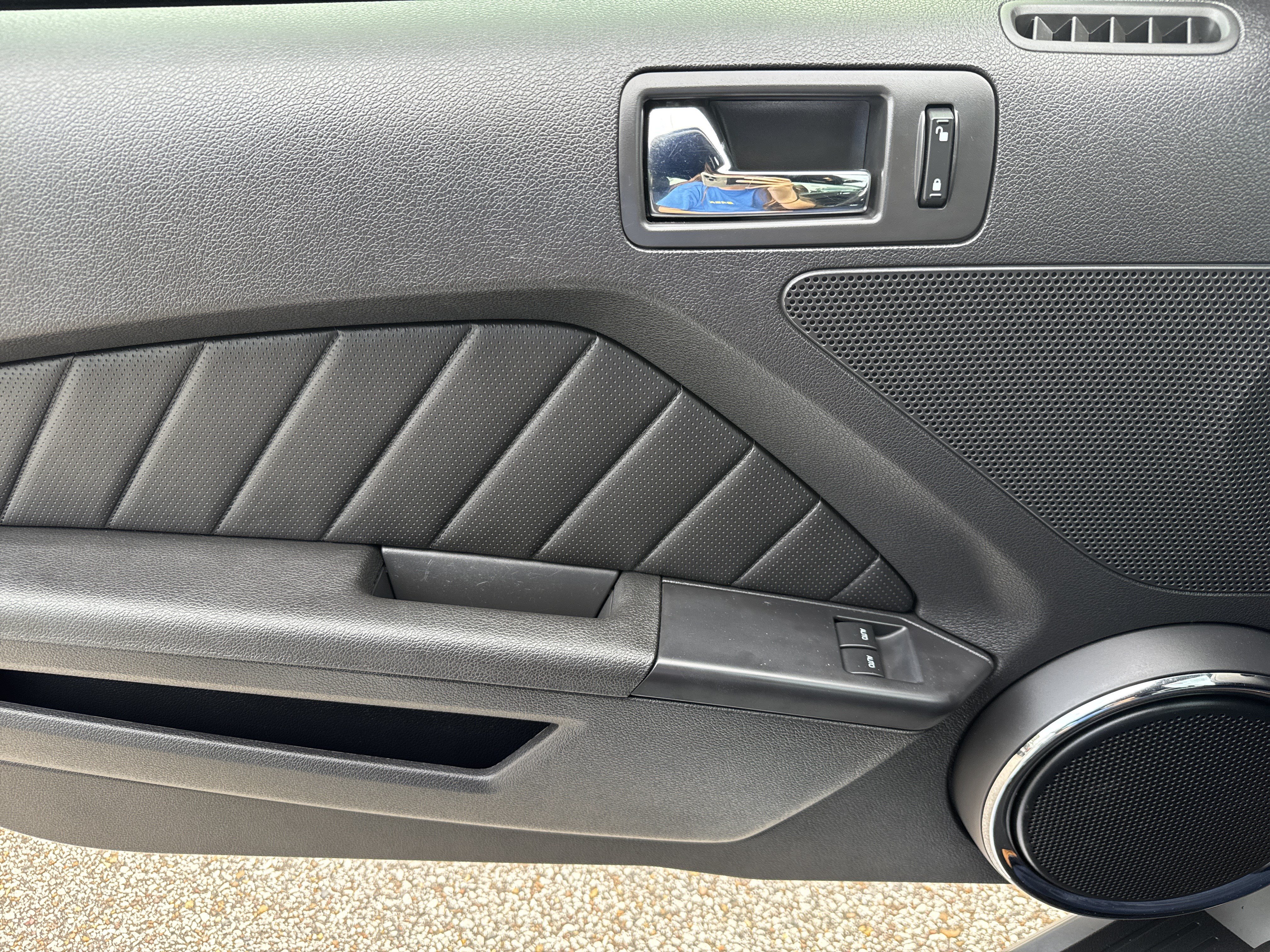 Used 2014 Ford Mustang GT Premium RWD image 16
