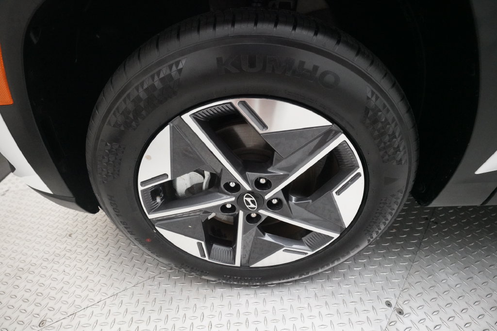 Used 2026 Hyundai Tucson SEL Plus AWD/4WD image 25