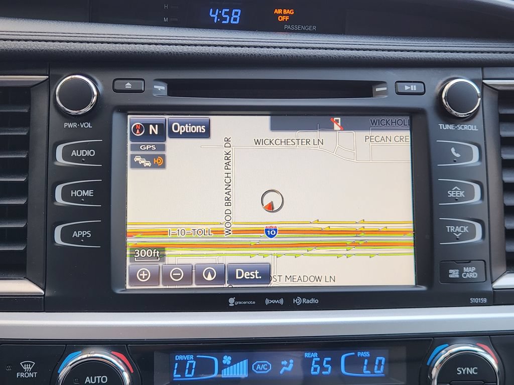 Used 2016 Toyota Highlander XLE FWD image 16