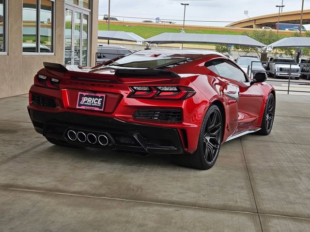 Used 2024 Chevrolet Corvette Z06 RWD image 5