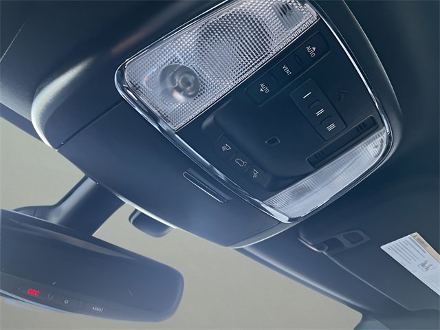 Used 2020 Jeep Grand Cherokee Altitude image 23