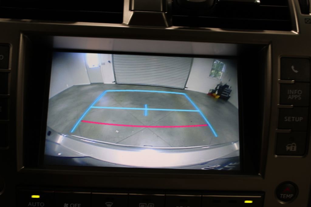 Used 2015 Lexus GX 460 Luxury image 35