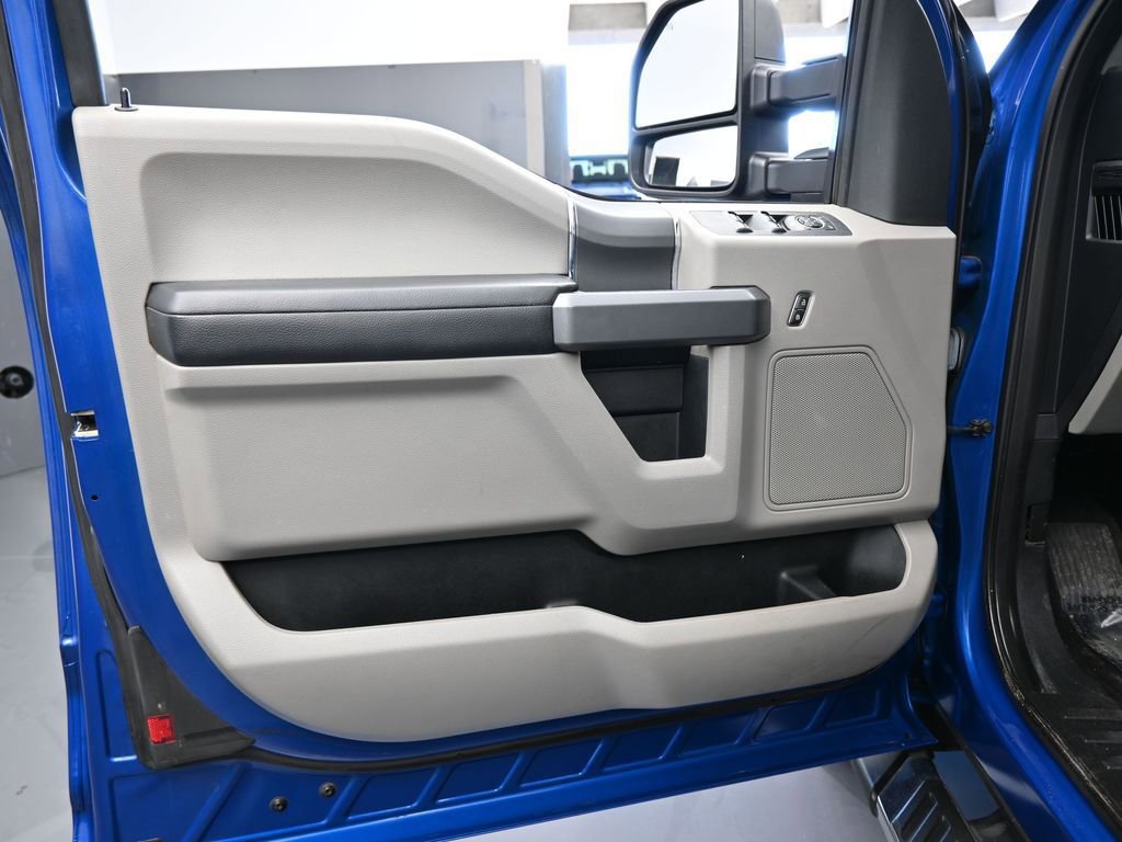 Used 2018 Ford F150 XLT w/ Equipment Group 302A Luxury image 18