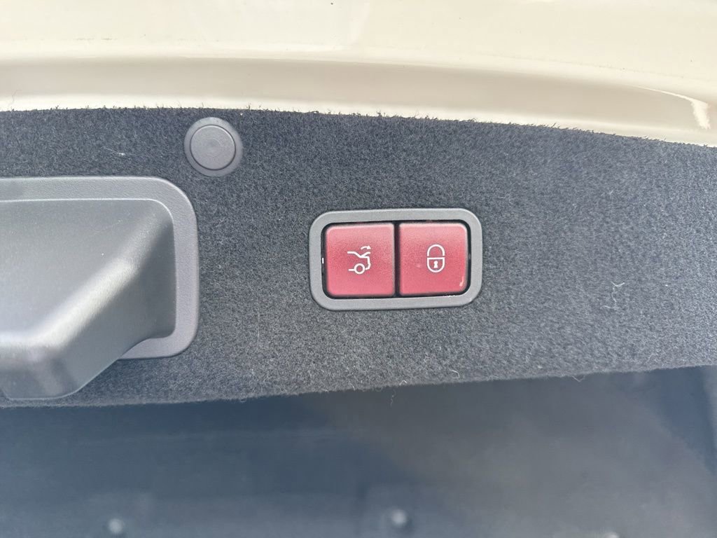 Used 2016 Mercedes-Benz S 550 Sedan image 15