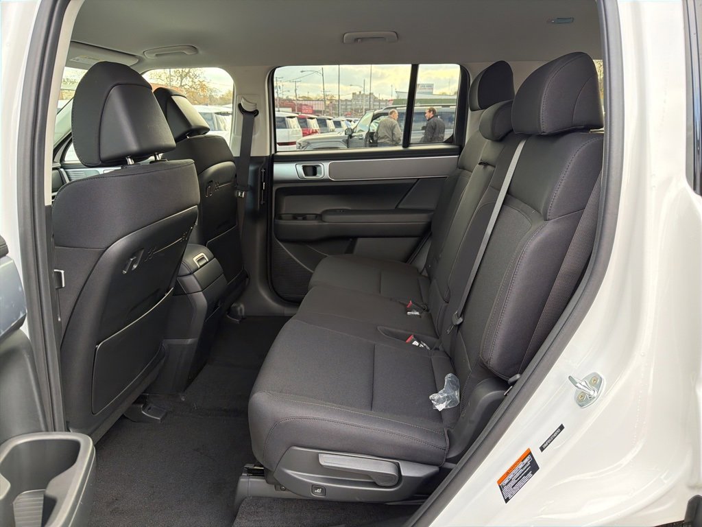 New 2026 Hyundai Santa Fe SE image 16