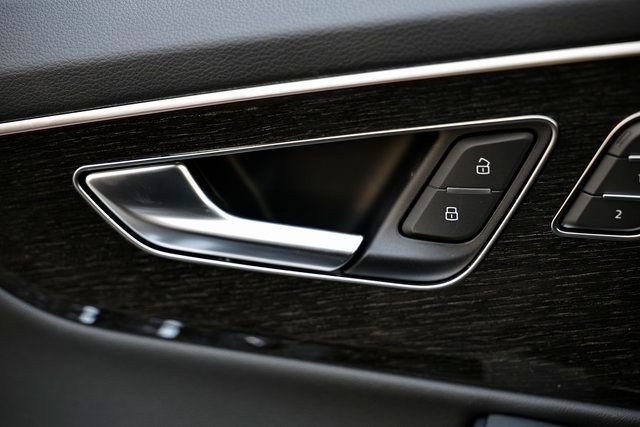 New 2026 Audi Q7 3.0T Premium Plus image 16