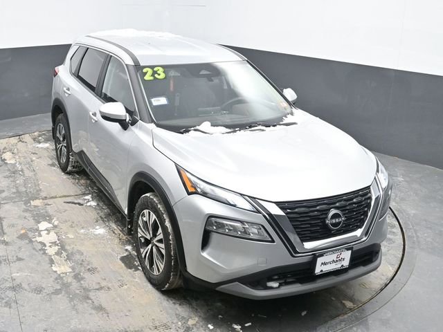 Used 2023 Nissan Rogue SV image 24