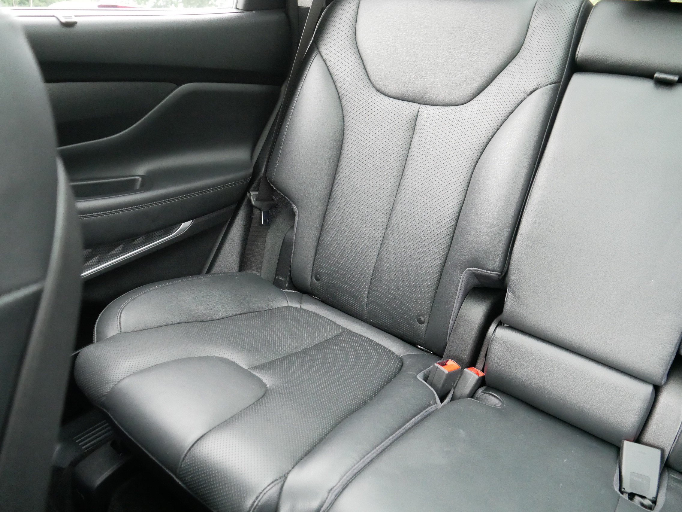 Used 2020 Hyundai Santa Fe Limited AWD/4WD image 12