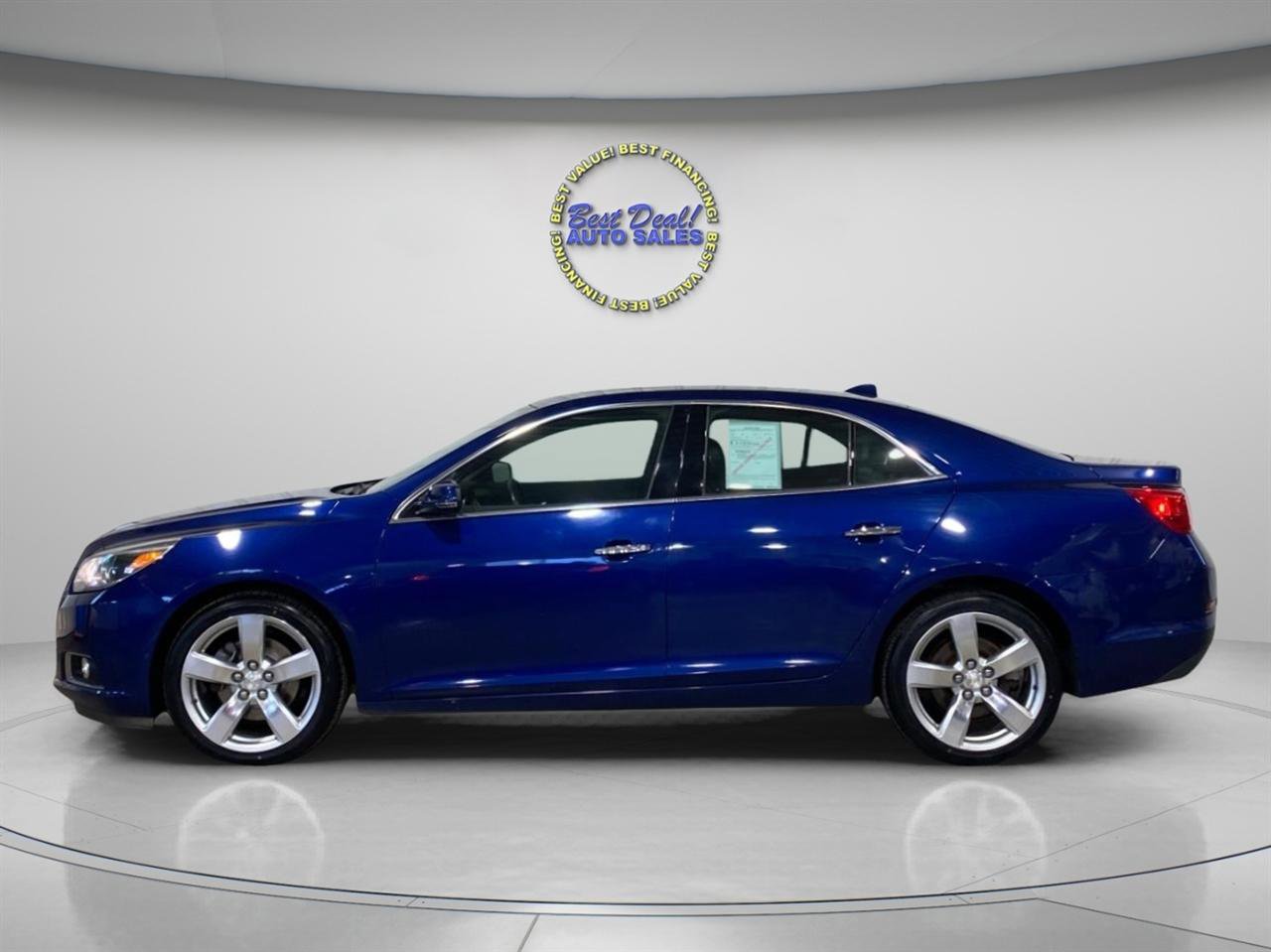 Used 2013 Chevrolet Malibu LTZ image 2
