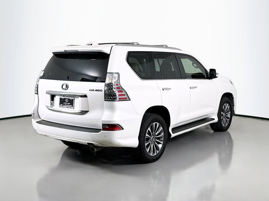 Used 2023 Lexus GX 460 Luxury w/ Accessory Package image 5