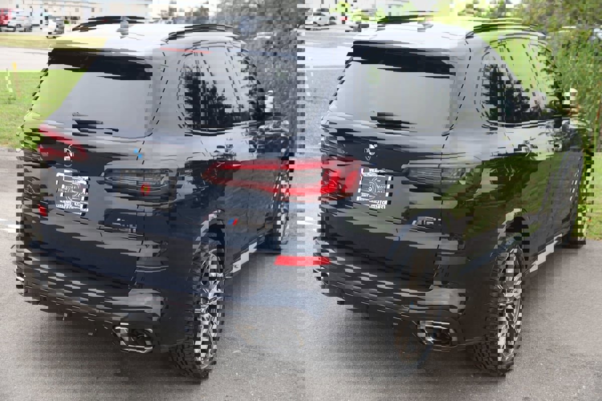 Used 2021 BMW X5 M50i image 67