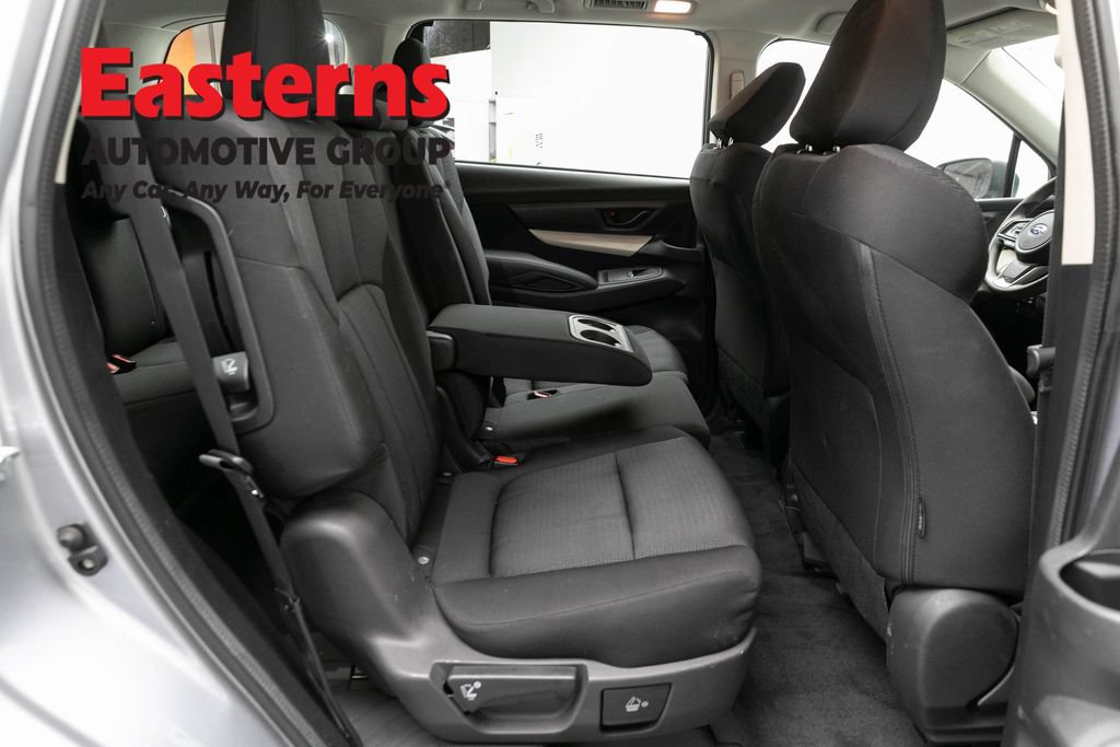 Used 2022 Subaru Ascent 8-Passenger AWD/4WD image 21