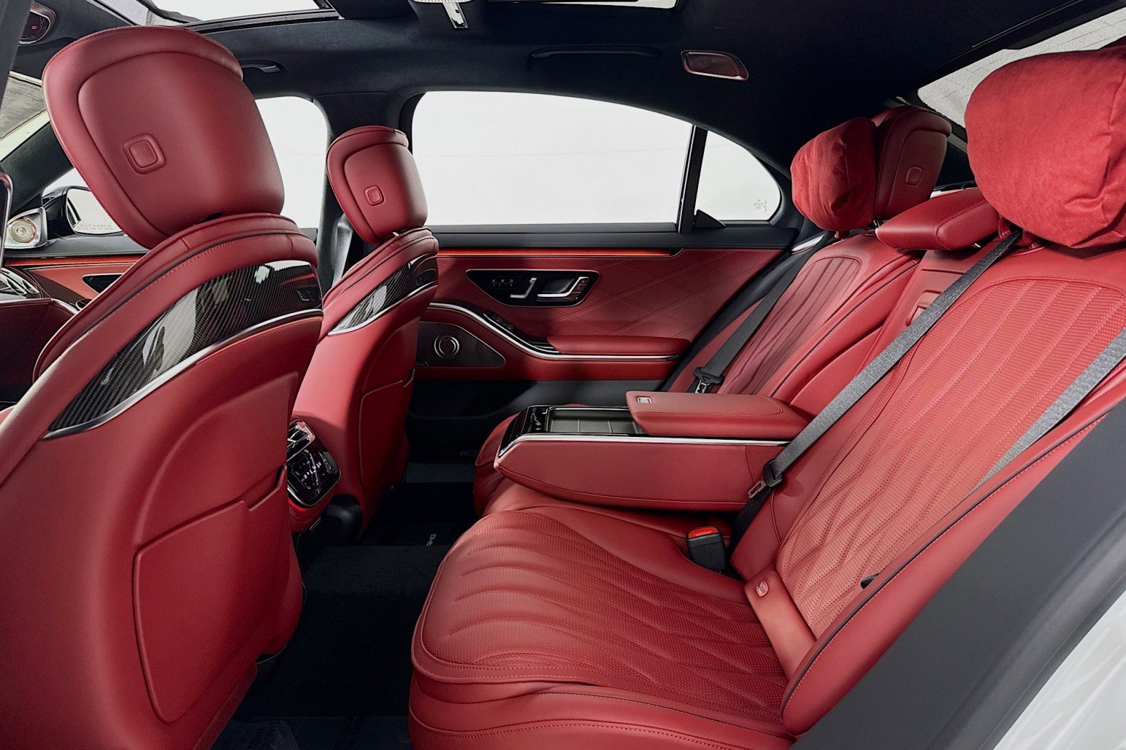 New 2026 Mercedes-Benz S 63 AMG S image 7