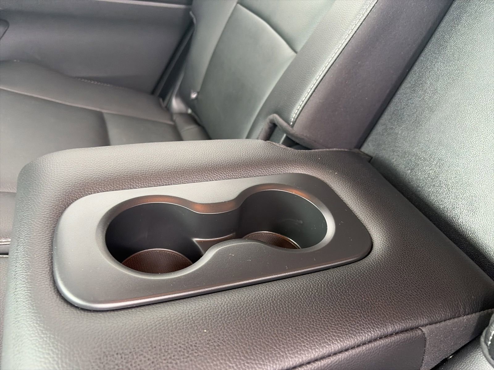 Used 2021 Honda Pilot Special Edition image 11