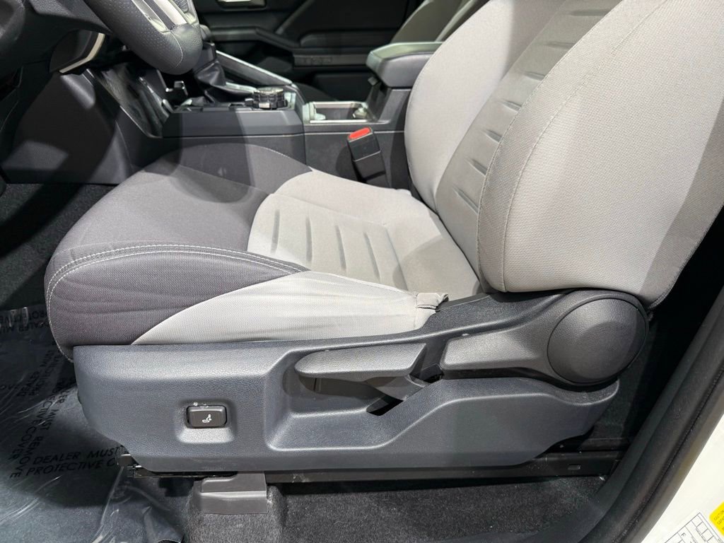 Certified 2025 Toyota Tacoma TRD Off-Road image 13