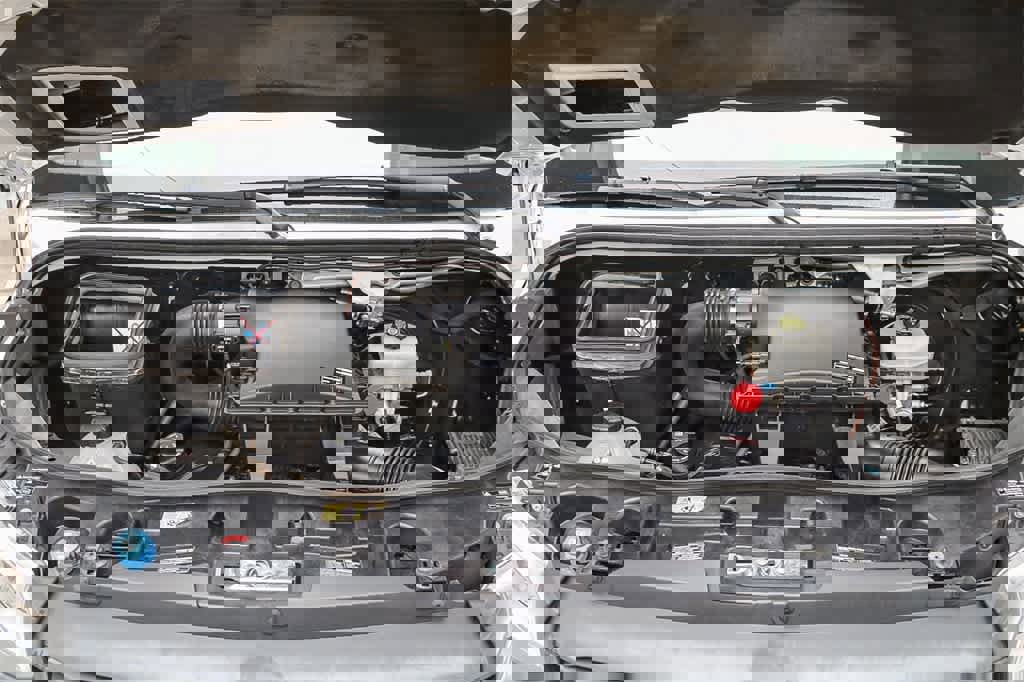 Used 2020 Mercedes-Benz Sprinter 2500 image 25