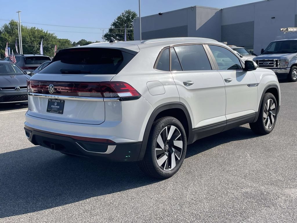 New 2026 Volkswagen Atlas Cross Sport SE FWD image 6