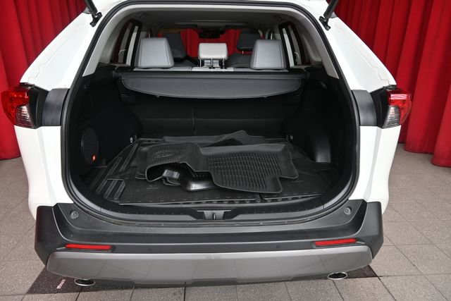 Certified 2020 Toyota RAV4 Limited image 8
