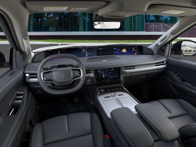 New 2025 Lincoln Navigator L Reserve AWD/4WD image 9