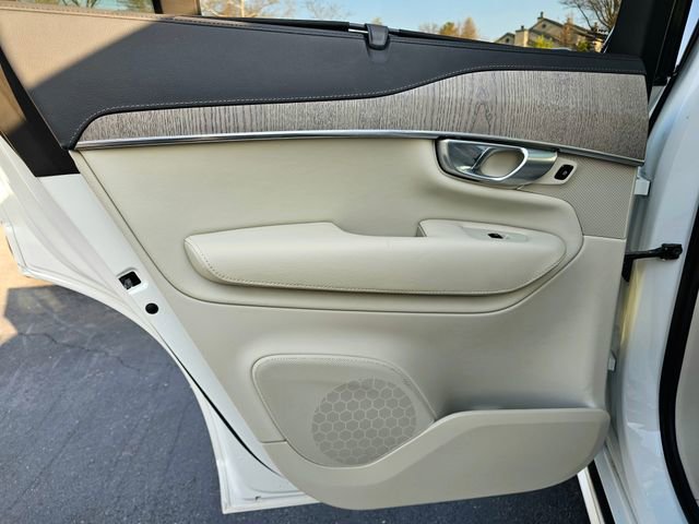Used 2023 Volvo XC90 B6 Ultimate w/ Protection Package image 28