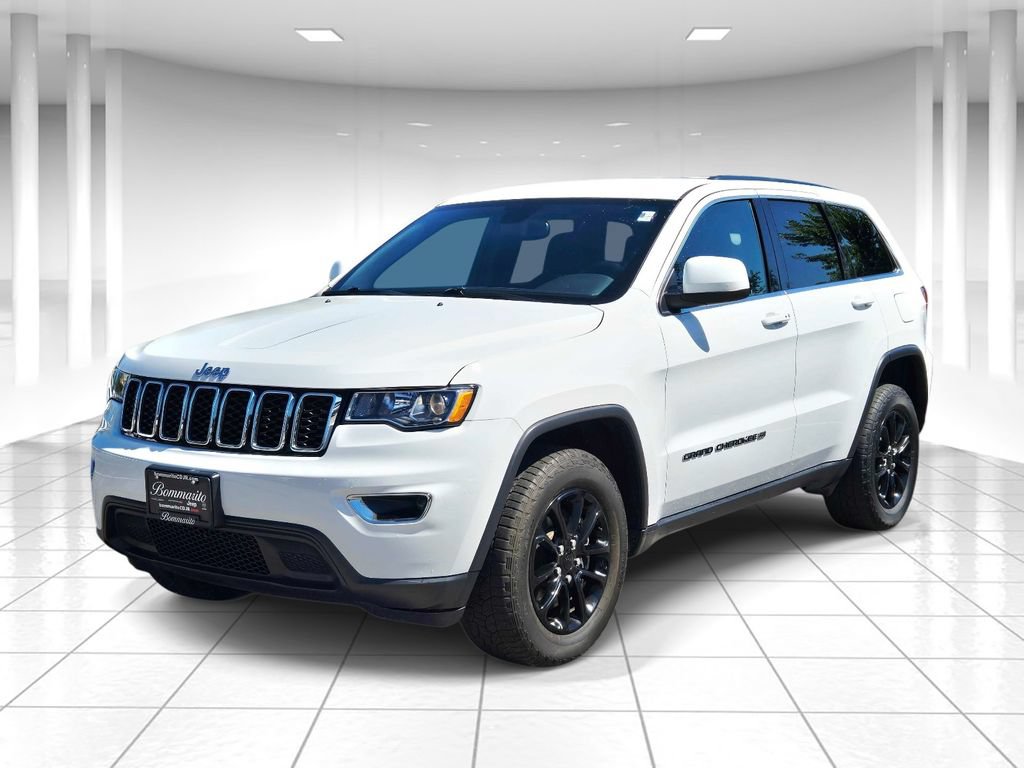 Certified 2022 Jeep Grand Cherokee Laredo X AWD/4WD image 7