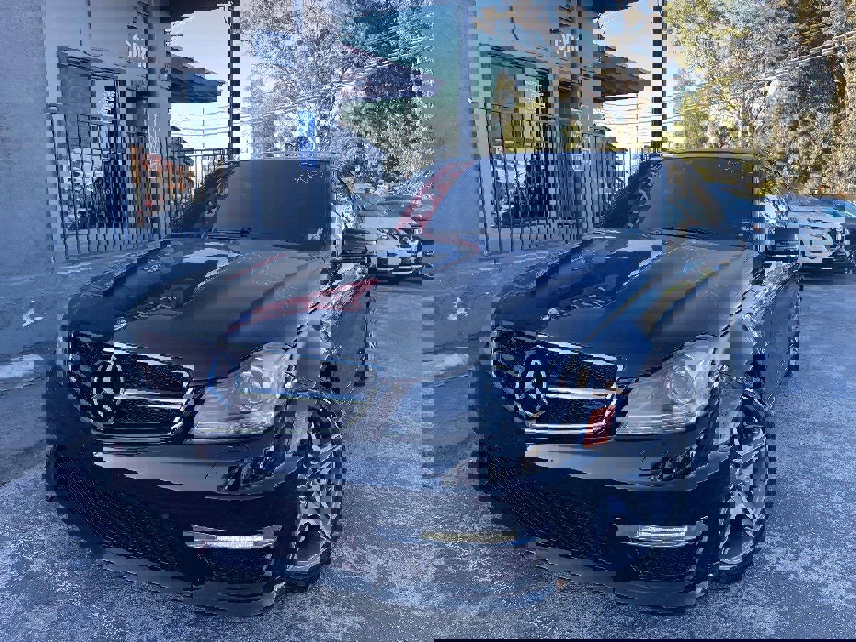 Used 2012 Mercedes-Benz C 63 AMG Sedan w/ Comand 6-disc Pkg