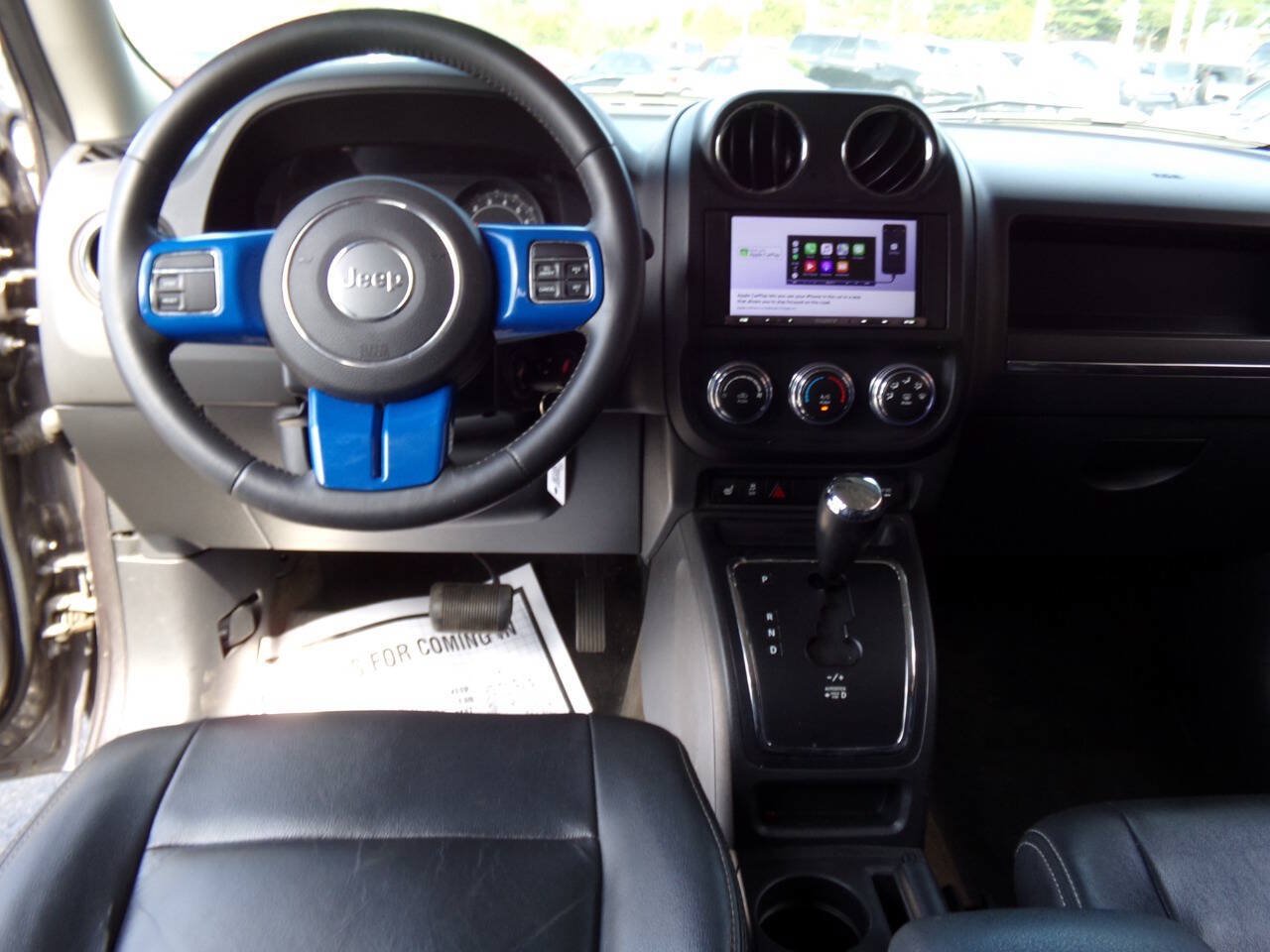 Used 2016 Jeep Patriot High Altitude AWD/4WD image 15