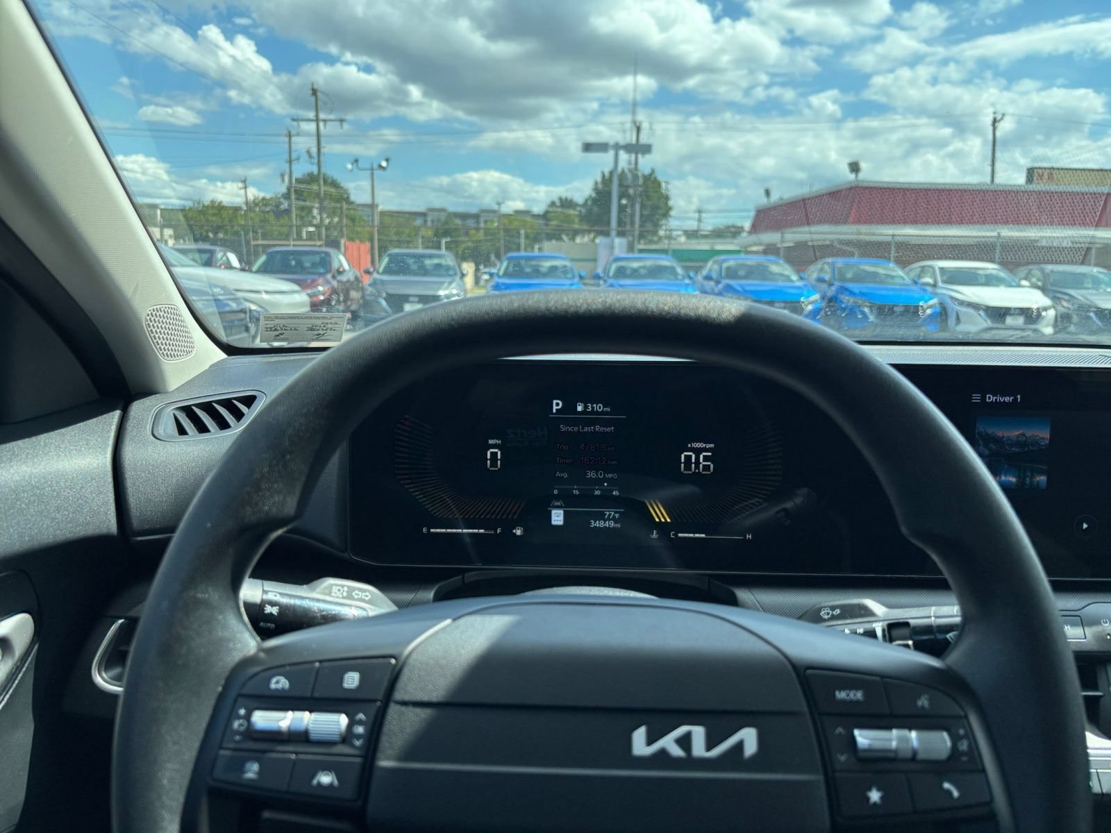 Used 2025 Kia K4 FWD image 32