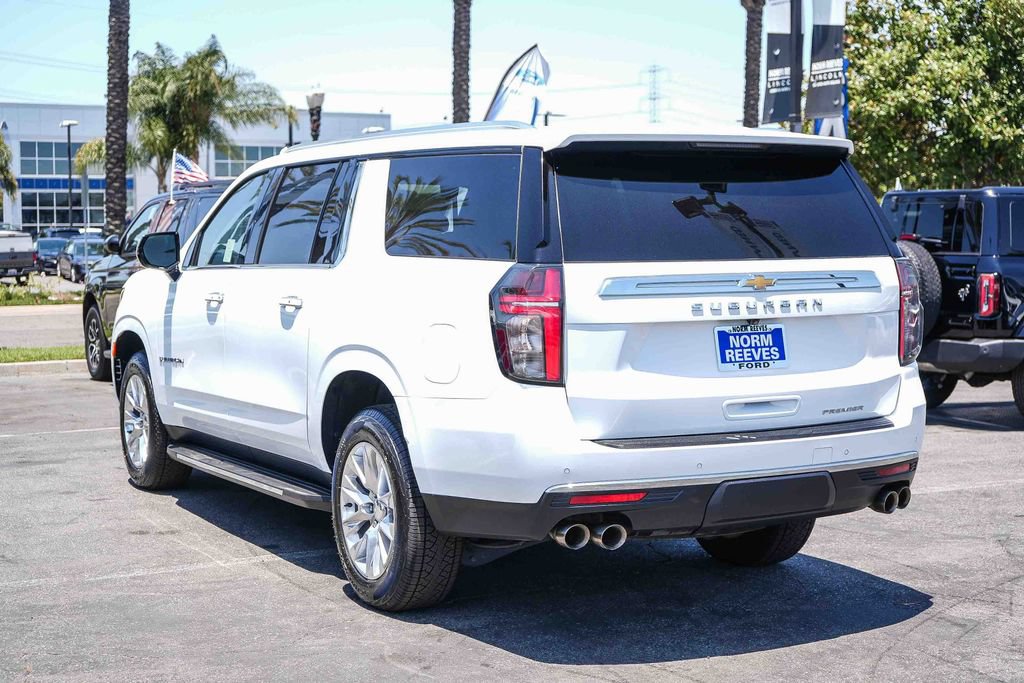 Used 2024 Chevrolet Suburban Premier RWD image 9