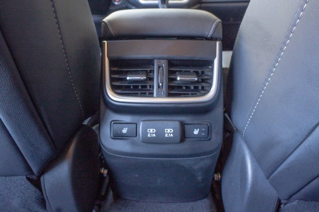 Used 2022 Subaru Outback Limited XT image 19