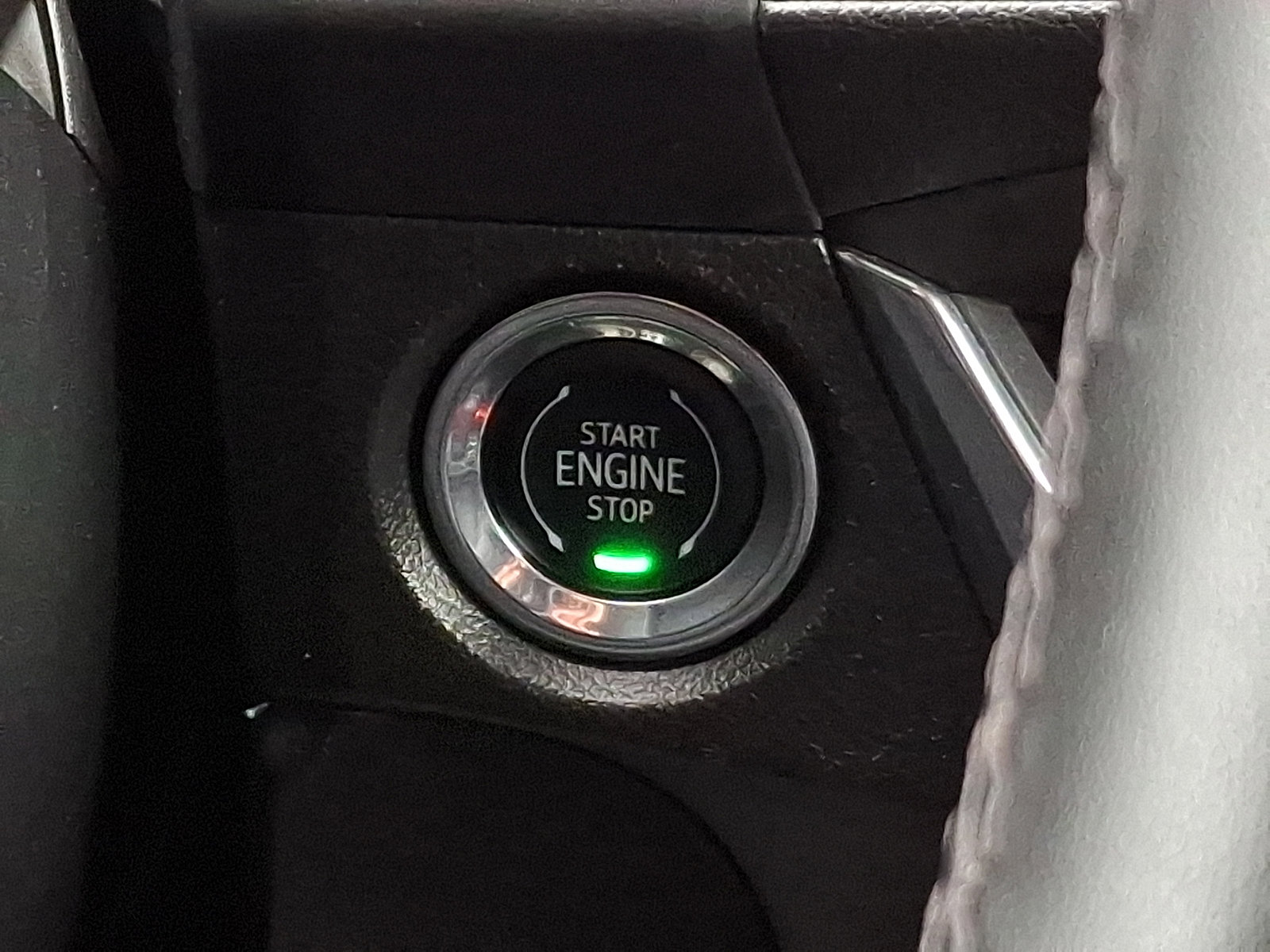 Used 2024 Buick Encore GX Sport Touring image 23