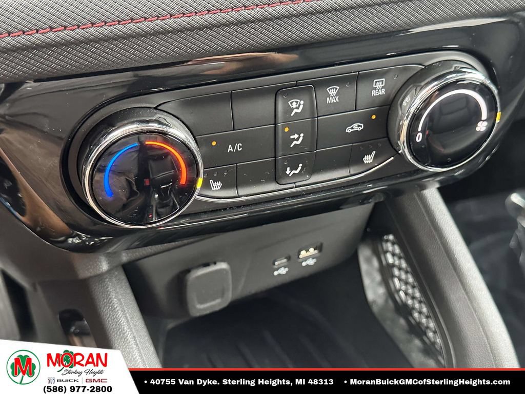 Certified 2024 Chevrolet TrailBlazer RS AWD/4WD image 26