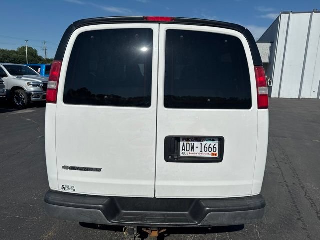 Used 2017 Chevrolet Express 3500 LT w/ LT Preferred Equipment Group RWD image 8