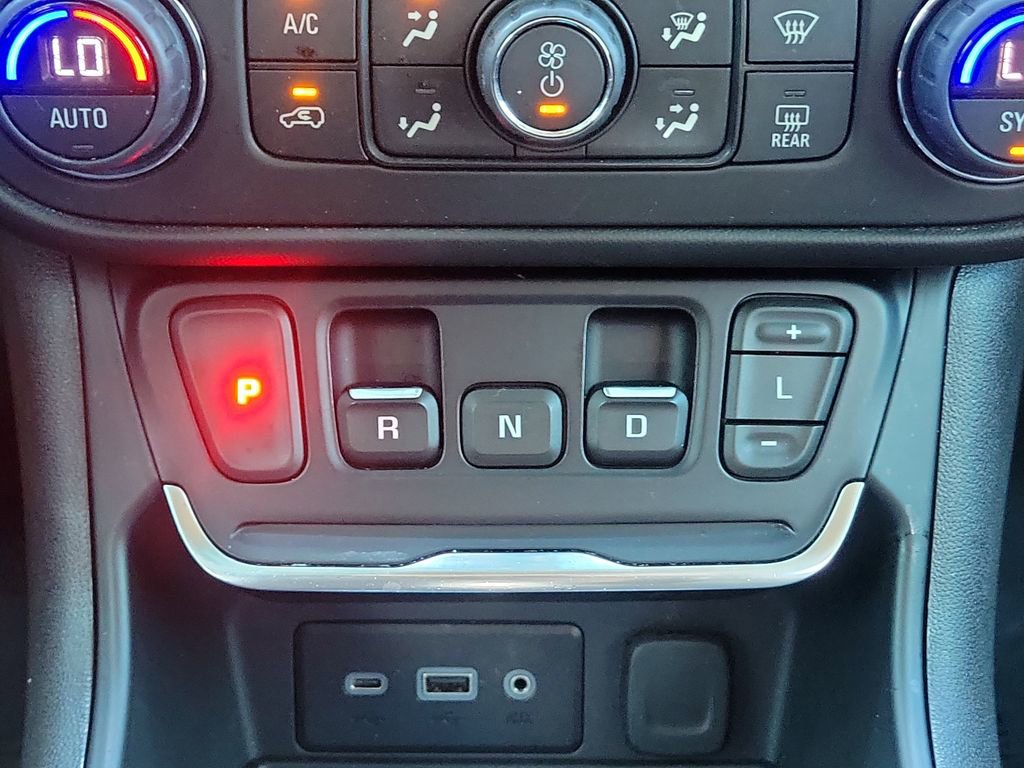 Used 2021 GMC Terrain SLE w/ Driver Convenience Package image 35