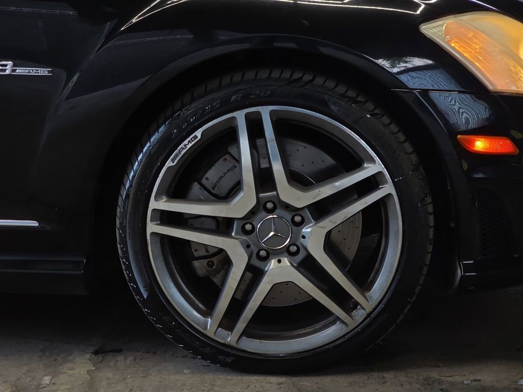 Used 2009 Mercedes-Benz S 63 AMG w/ AMG Performance Pkg image 28