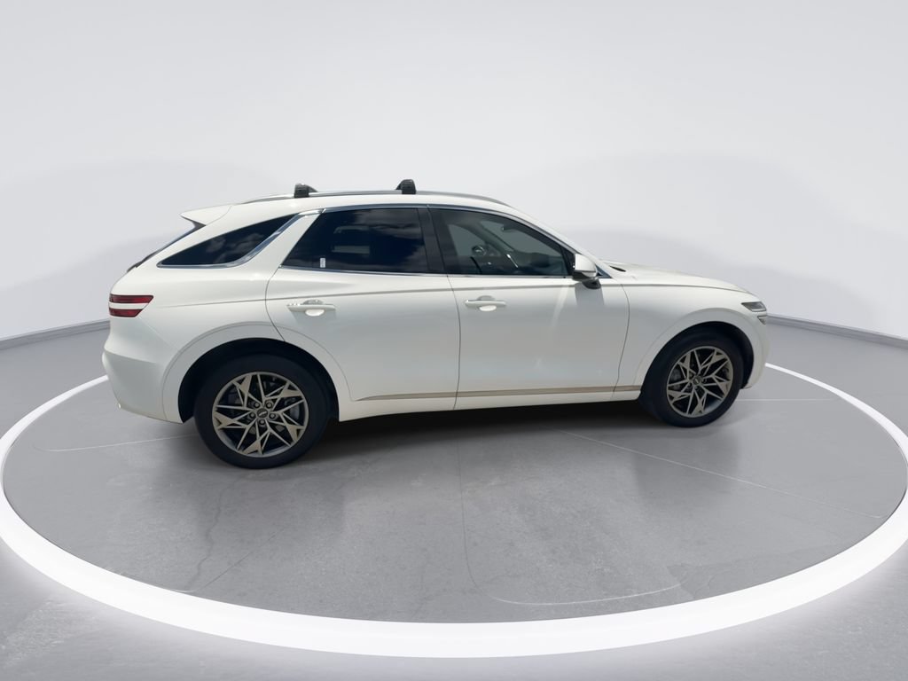 Used 2023 Genesis GV70 2.5T w/ Select Package AWD/4WD image 9