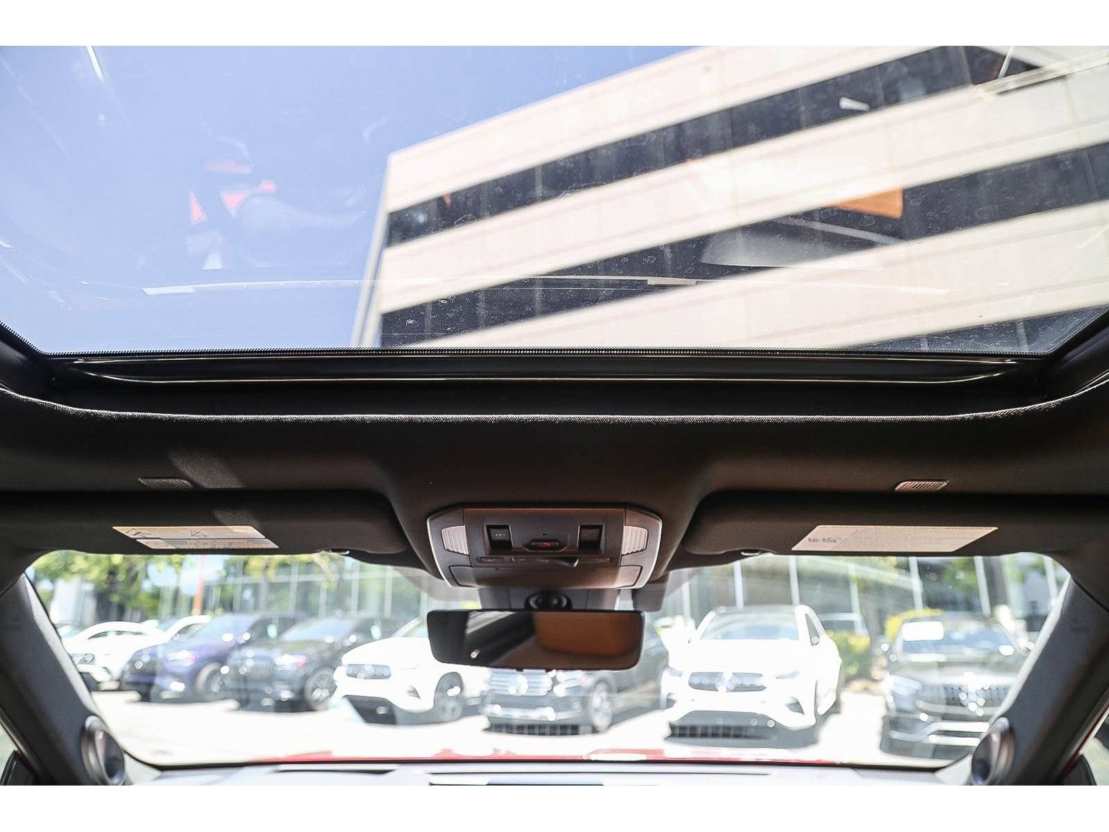 Used 2026 Toyota Highlander Platinum AWD/4WD image 14