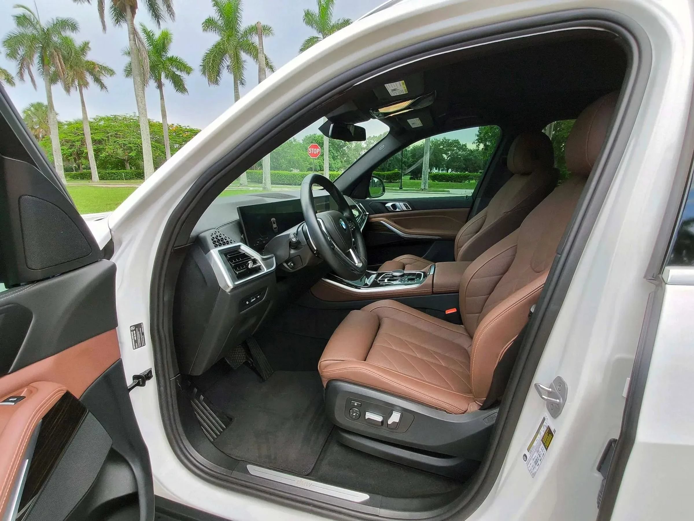 Used 2025 BMW X5 sDrive40i w/ Parking Assistance Package RWD image 6